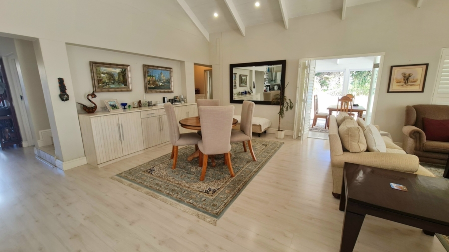 4 Bedroom Property for Sale in Goose Valley Western Cape